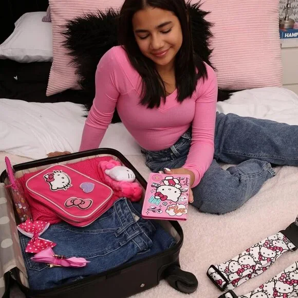 Passport Holder for Travel Official License, Cute Passport Cover, Sanrio Gifts - Picture 9 of 9